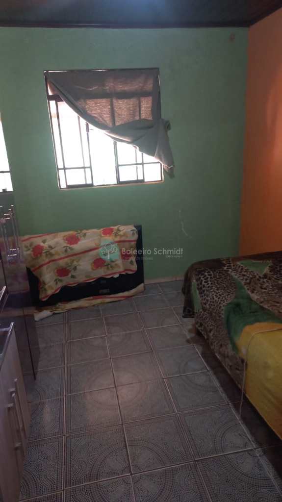 Sítio em Santo Antônio do Pinhal, no bairro 7 Km do Centro