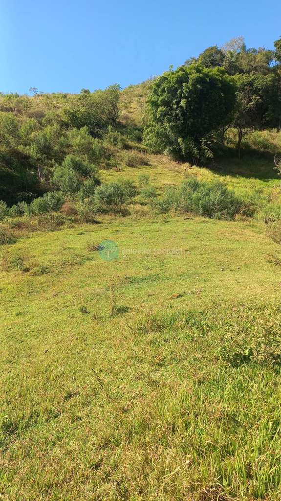 Sítio em Santo Antônio do Pinhal, no bairro 7 Km do Centro