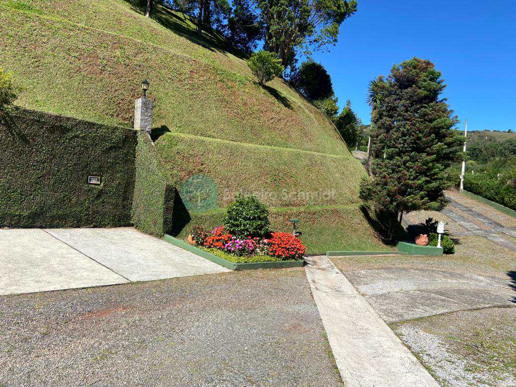 Apartamento em Campos do Jordão, no bairro Centro