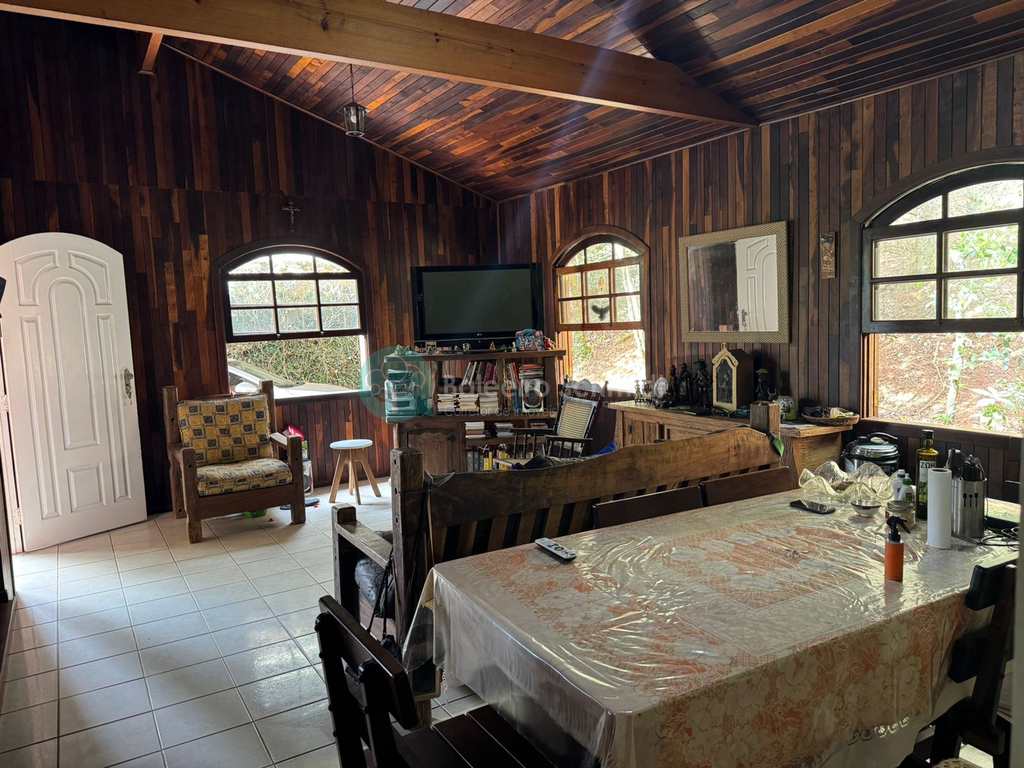 Casa de Condomínio em Santo Antônio do Pinhal, no bairro Condominio Country Club