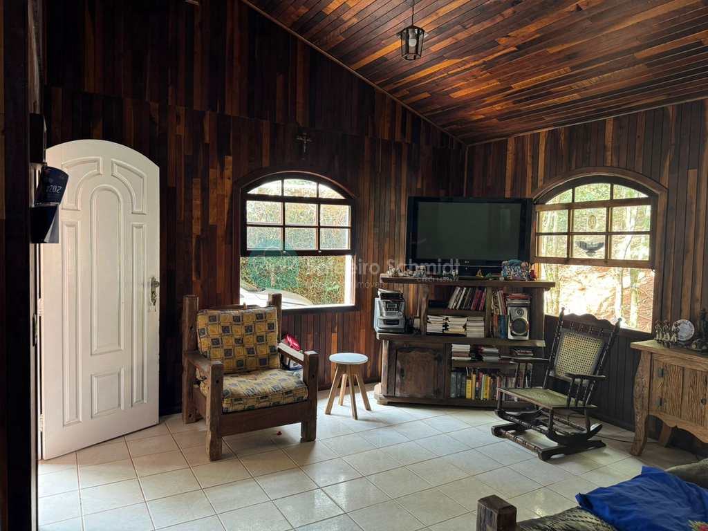 Casa de Condomínio em Santo Antônio do Pinhal, no bairro Condominio Country Club