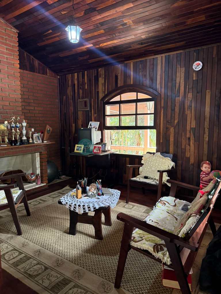 Casa de Condomínio em Santo Antônio do Pinhal, no bairro Condominio Country Club