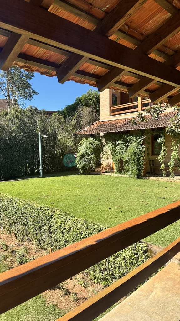 Casa de Condomínio em Santo Antônio do Pinhal, no bairro Condomínio Parque da Mantiqueira