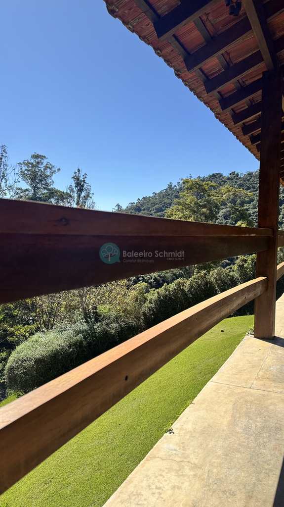 Casa de Condomínio em Santo Antônio do Pinhal, no bairro Condomínio Parque da Mantiqueira