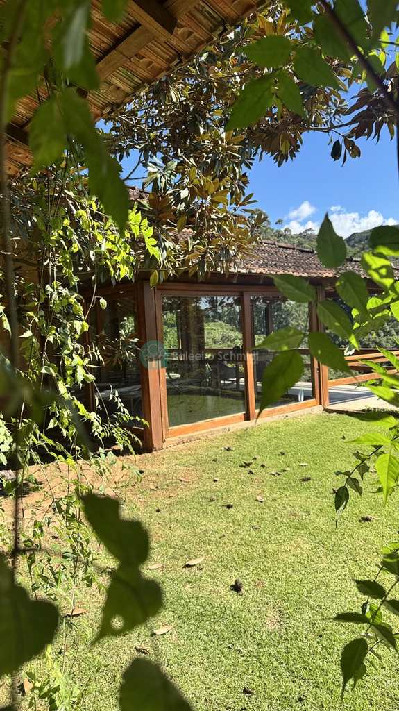Casa de Condomínio em Santo Antônio do Pinhal, no bairro Condomínio Parque da Mantiqueira