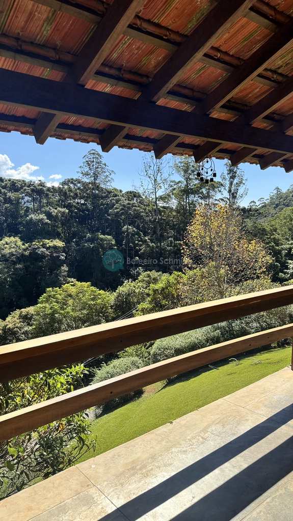 Casa de Condomínio em Santo Antônio do Pinhal, no bairro Condomínio Parque da Mantiqueira