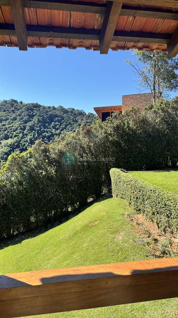 Casa de Condomínio em Santo Antônio do Pinhal, no bairro Condomínio Parque da Mantiqueira