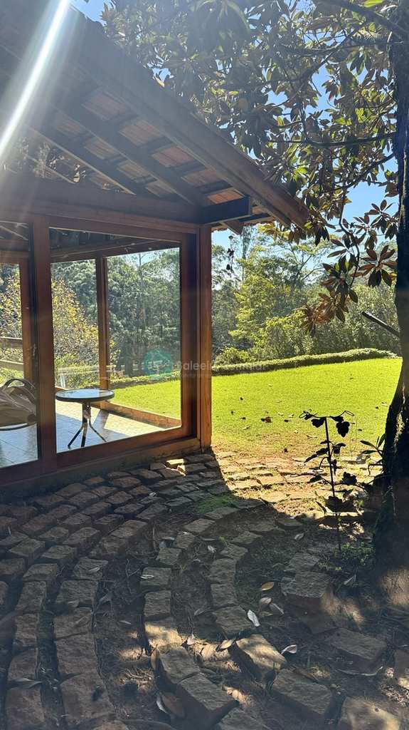 Casa de Condomínio em Santo Antônio do Pinhal, no bairro Condomínio Parque da Mantiqueira