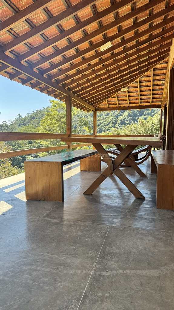 Casa de Condomínio em Santo Antônio do Pinhal, no bairro Condomínio Parque da Mantiqueira