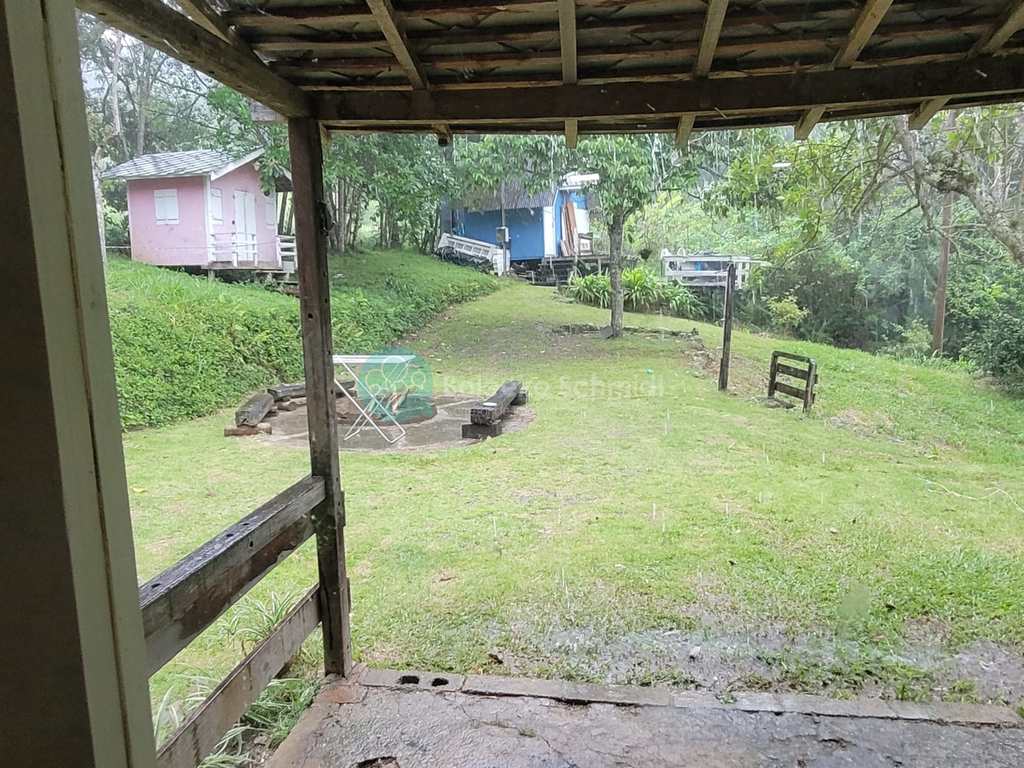 Casa em Sapucaí-Mirim, no bairro Zona Rural