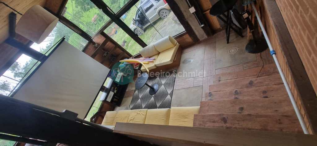 Casa em Sapucaí-Mirim, no bairro Zona Rural
