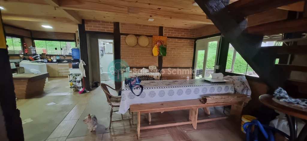 Casa em Sapucaí-Mirim, no bairro Zona Rural