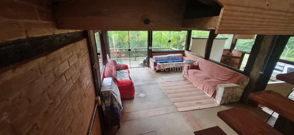 Casa em Sapucaí-Mirim, no bairro Zona Rural