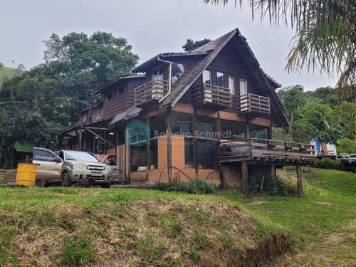 Casa, código 1058 em Sapucaí-Mirim, bairro Zona Rural