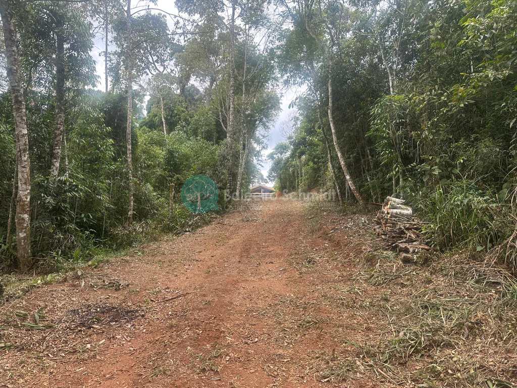 Sítio em Santo Antônio do Pinhal, no bairro 7 Km do Centro