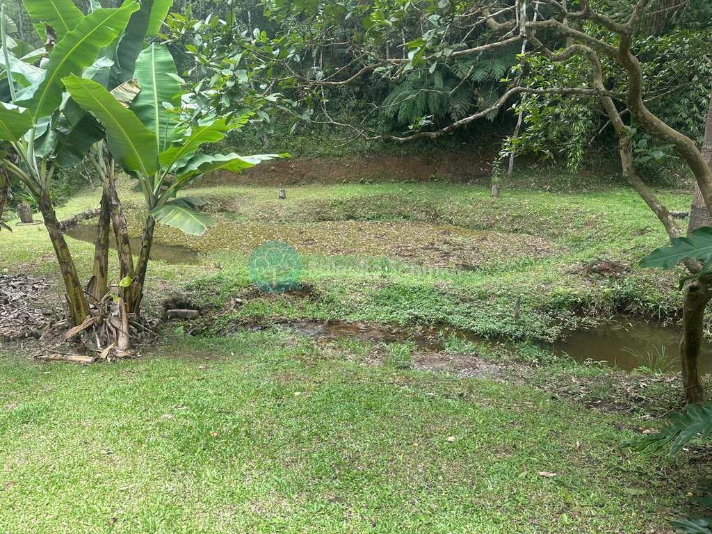 Sítio em Santo Antônio do Pinhal, no bairro 7 Km do Centro