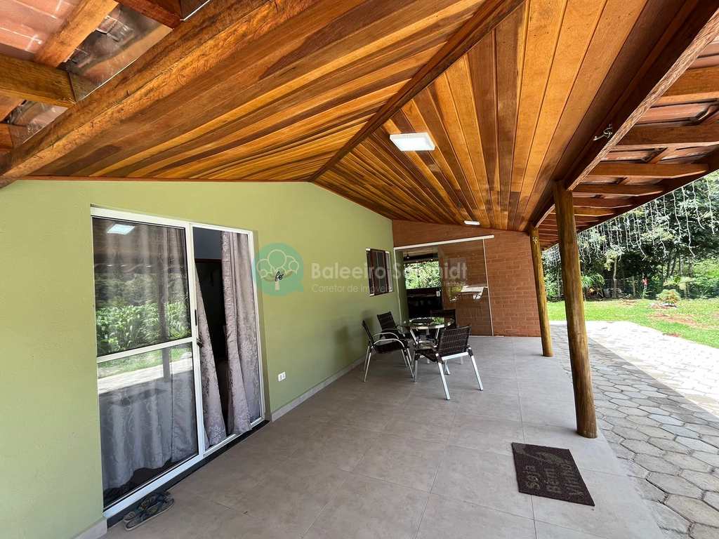 Casa em Santo Antônio do Pinhal, no bairro Proximo Ao Centro
