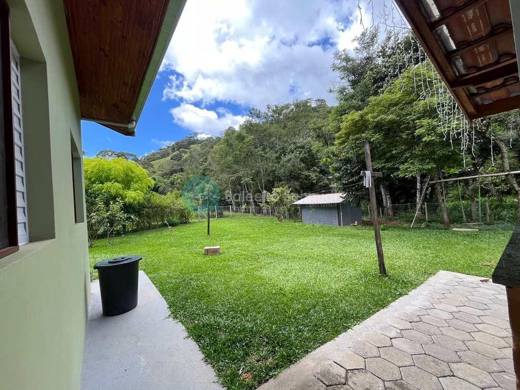 Casa em Santo Antônio do Pinhal, no bairro Proximo Ao Centro