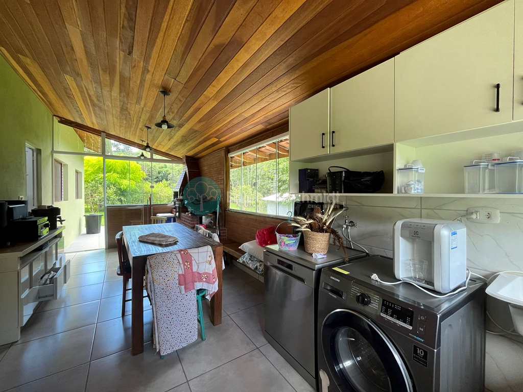 Casa em Santo Antônio do Pinhal, no bairro Proximo Ao Centro