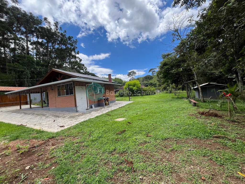 Casa em Santo Antônio do Pinhal, no bairro Proximo Ao Centro
