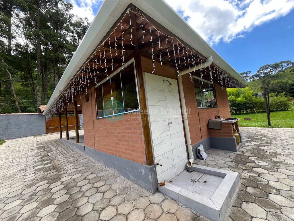 Casa em Santo Antônio do Pinhal, no bairro Proximo Ao Centro