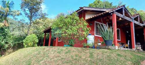 Casa, código 1067 em Santo Antônio do Pinhal, bairro Proximo Ao Centro