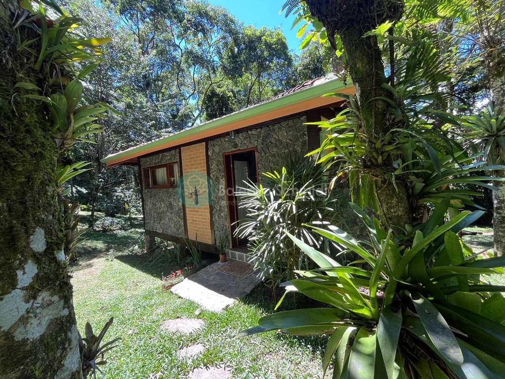 Sítio em Santo Antônio do Pinhal, no bairro Aprox 7 Km do Centro