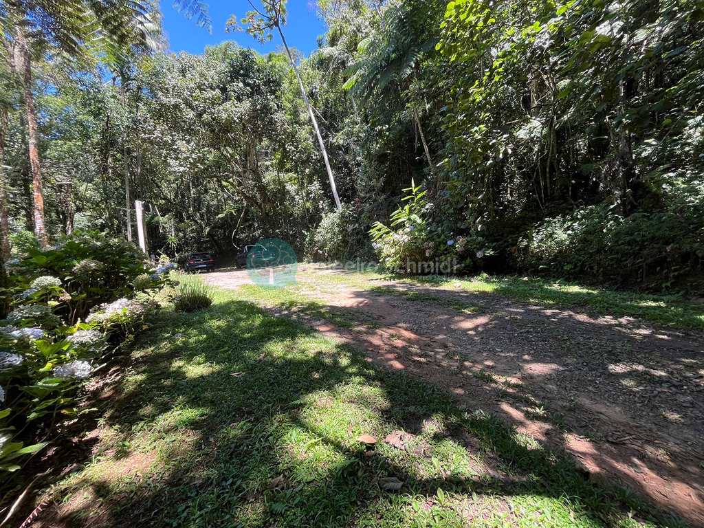 Sítio em Santo Antônio do Pinhal, no bairro Aprox 7 Km do Centro