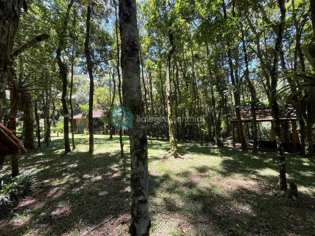 Sítio em Santo Antônio do Pinhal, no bairro Aprox 7 Km do Centro