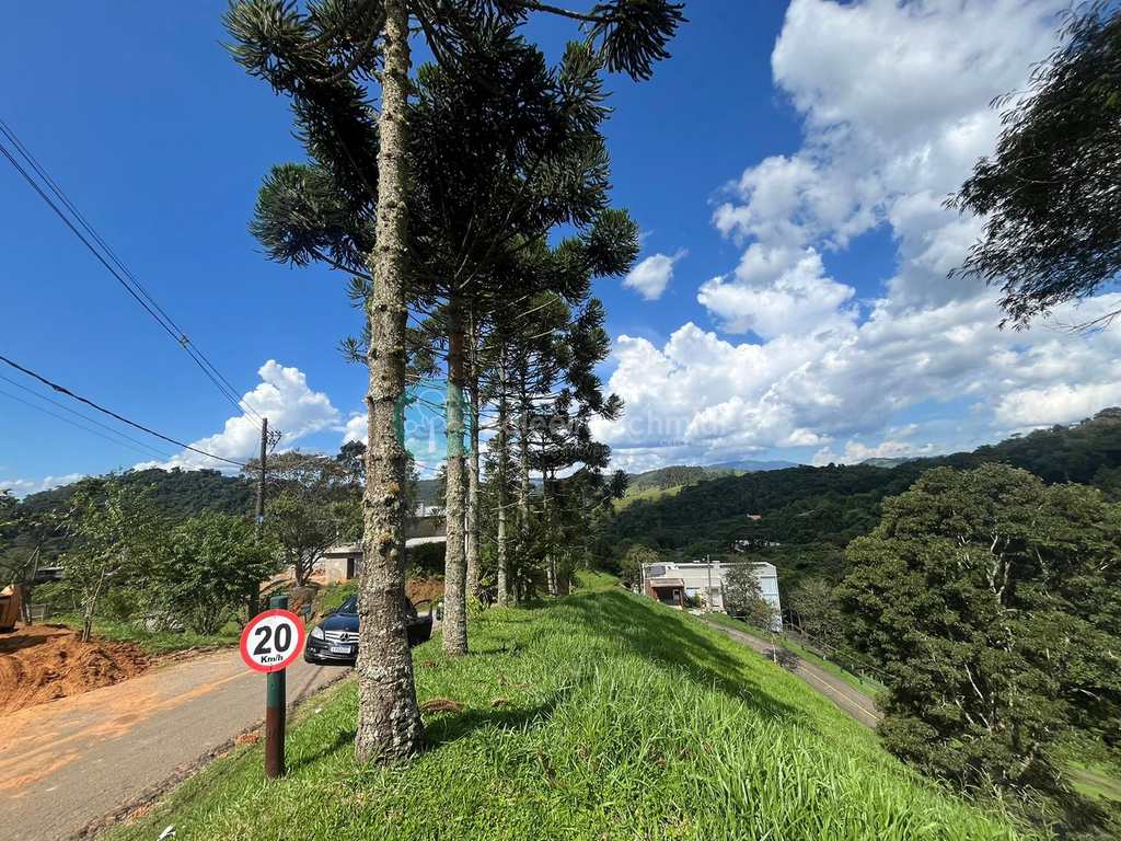 Terreno de Condomínio em Santo Antônio do Pinhal, no bairro Condomínio Parque da Mantiqueira