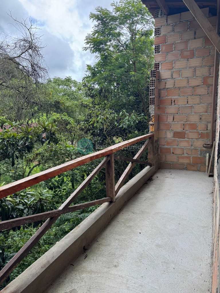 Casa em Santo Antônio do Pinhal, no bairro Proximo Ao Centro