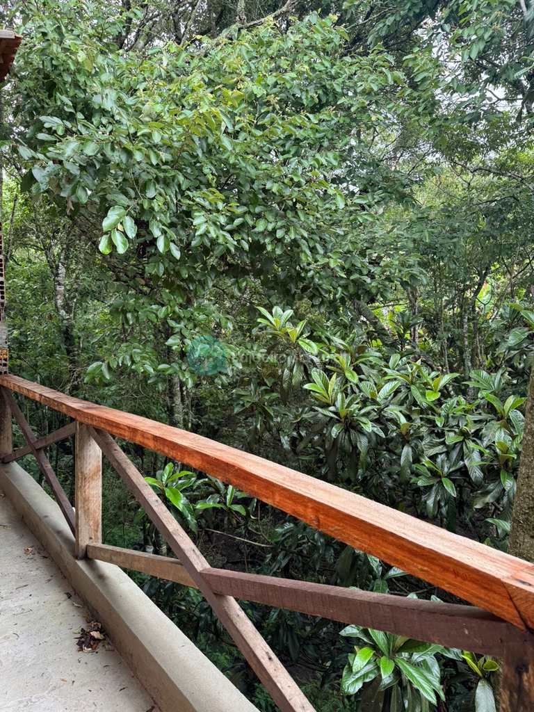 Casa em Santo Antônio do Pinhal, no bairro Proximo Ao Centro