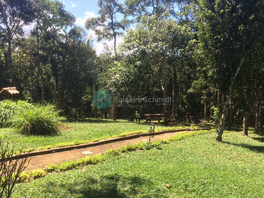 Casa em Santo Antônio do Pinhal, no bairro Proximo Ao Centro
