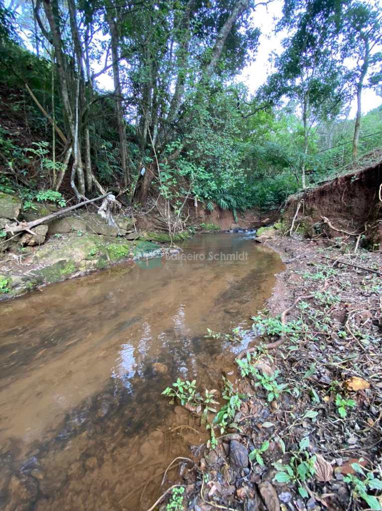 Sítio em Santo Antônio do Pinhal, no bairro Rural