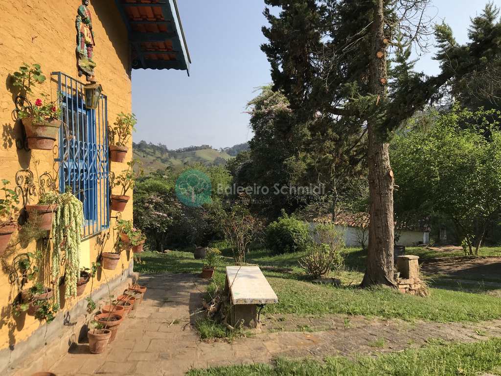 Casa em Santo Antônio do Pinhal, no bairro Rural