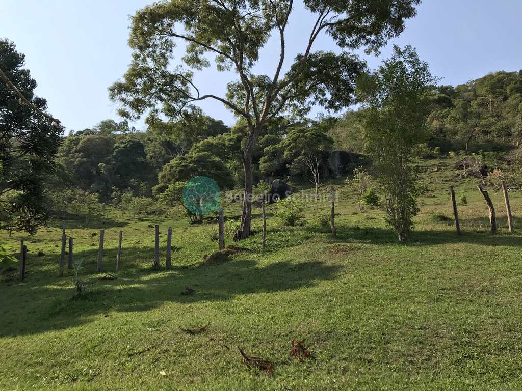 Casa em Santo Antônio do Pinhal, no bairro Rural