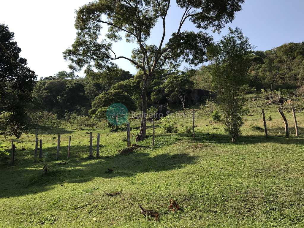 Casa em Santo Antônio do Pinhal, no bairro Rural
