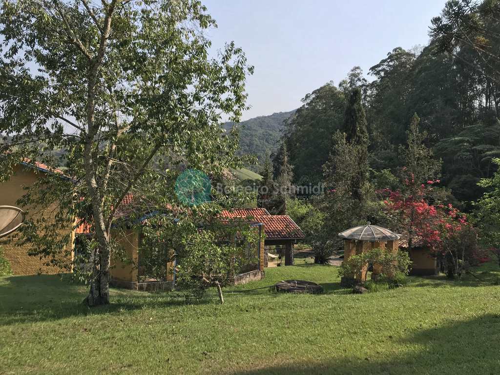 Casa em Santo Antônio do Pinhal, no bairro Rural
