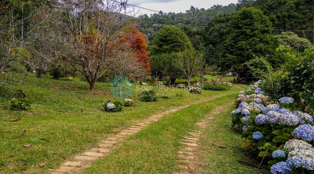 Sítio em Sapucaí-Mirim, no bairro Zona Rural