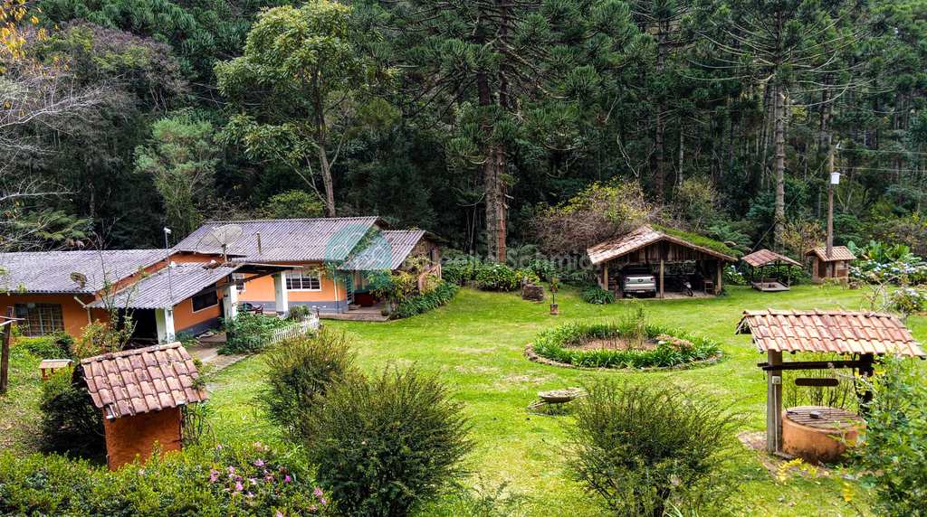 Sítio em Sapucaí-Mirim, no bairro Zona Rural