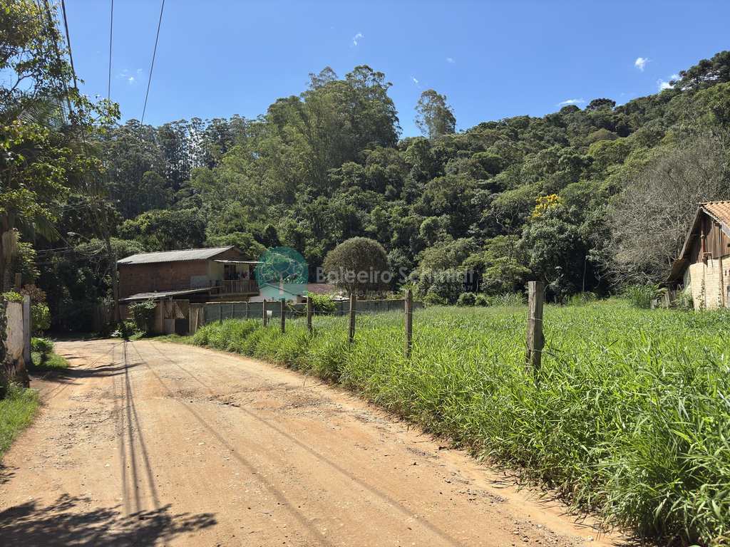 Sítio em Santo Antônio do Pinhal, no bairro Proximo Ao Centro