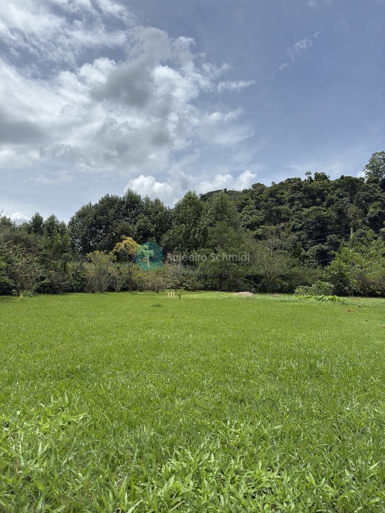 Terreno de Condomínio em Santo Antônio do Pinhal, no bairro 11 Km do Centro