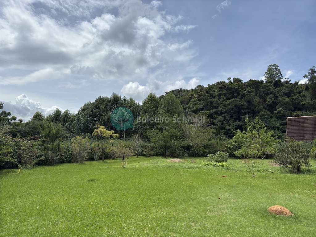 Terreno de Condomínio em Santo Antônio do Pinhal, no bairro 11 Km do Centro