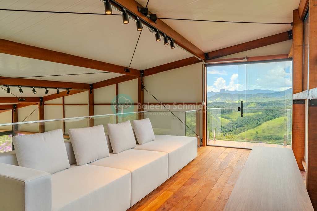 Casa de Condomínio em Santo Antônio do Pinhal, no bairro Condominio Country Club