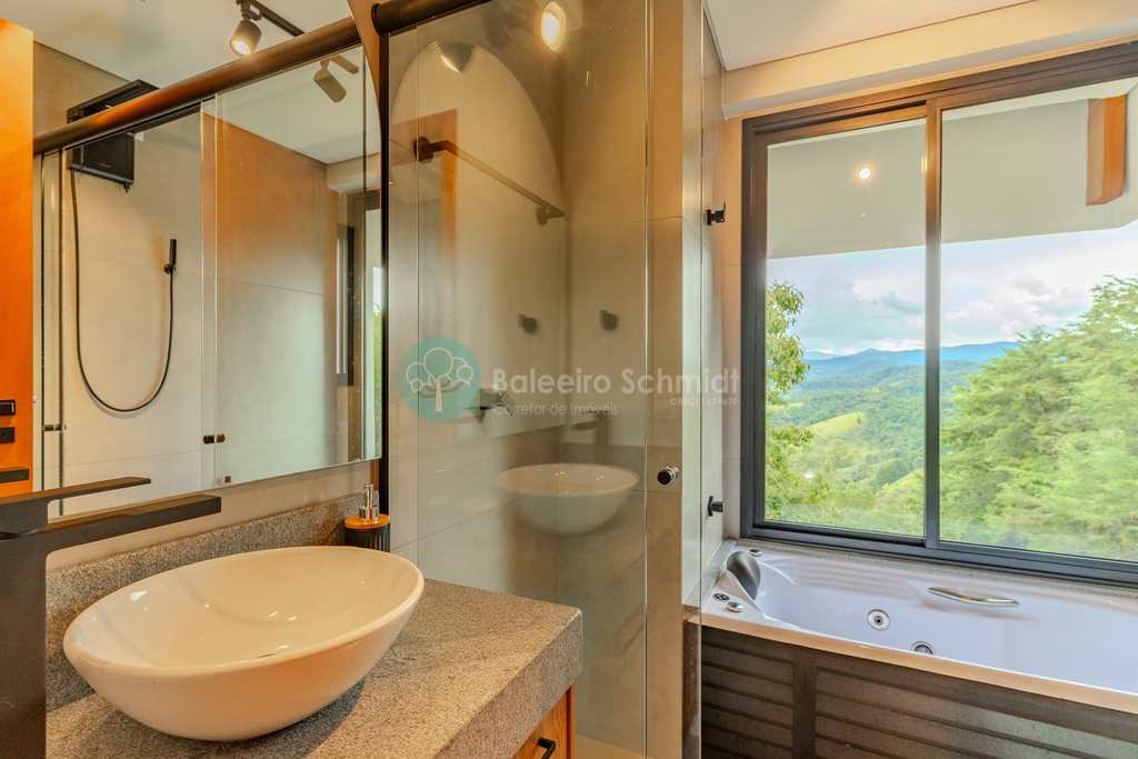 Casa de Condomínio em Santo Antônio do Pinhal, no bairro Condominio Country Club