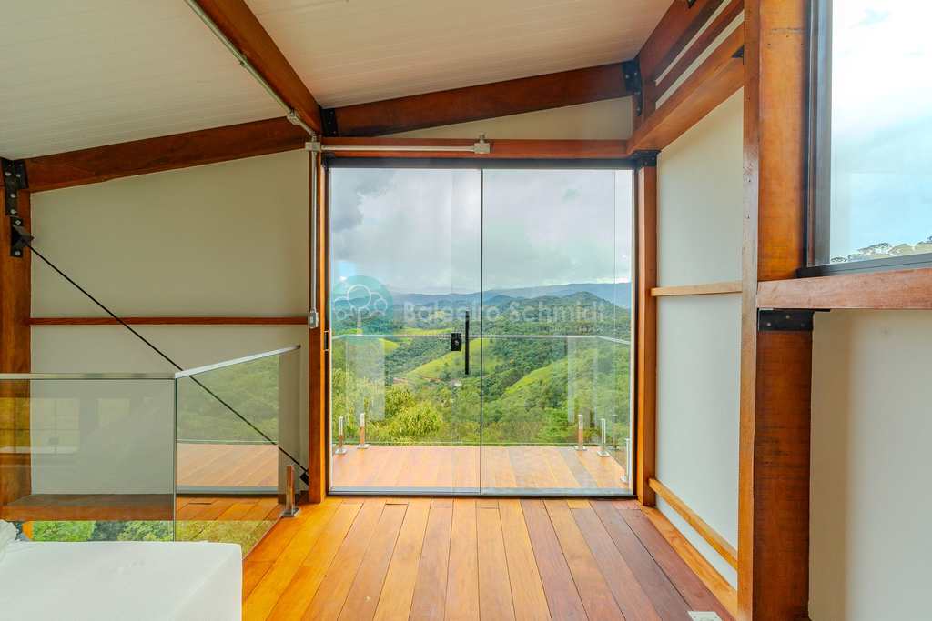 Casa de Condomínio em Santo Antônio do Pinhal, no bairro Condominio Country Club