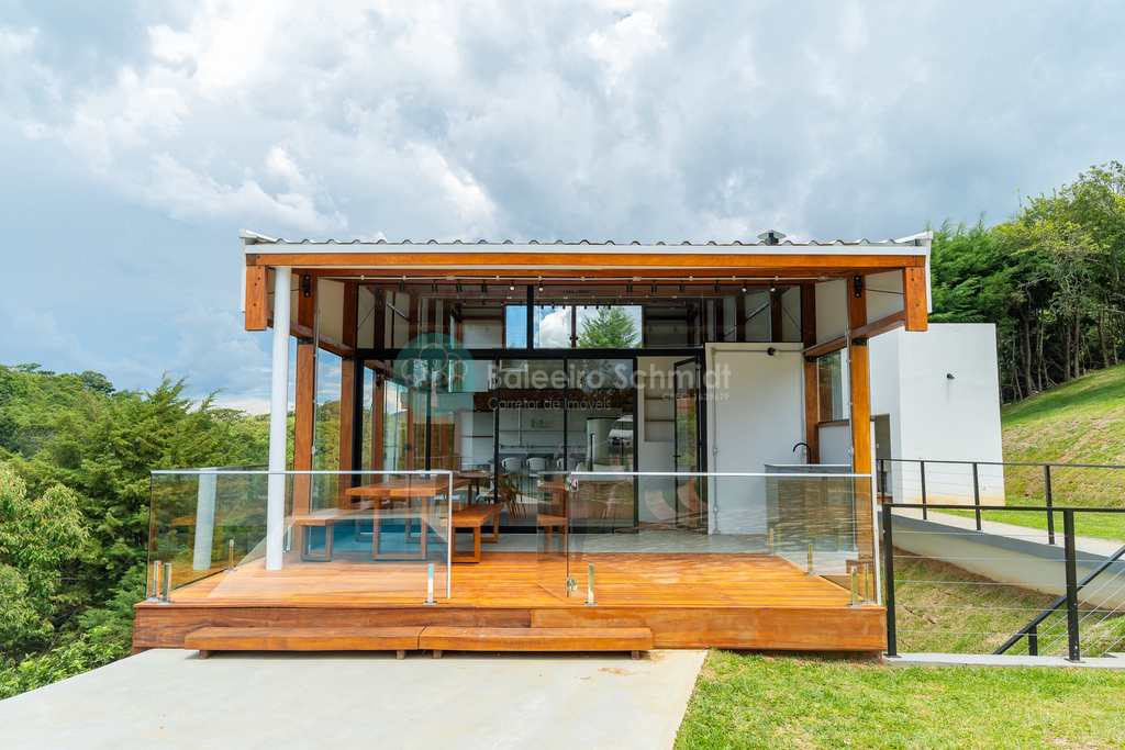Casa de Condomínio em Santo Antônio do Pinhal, no bairro Condominio Country Club