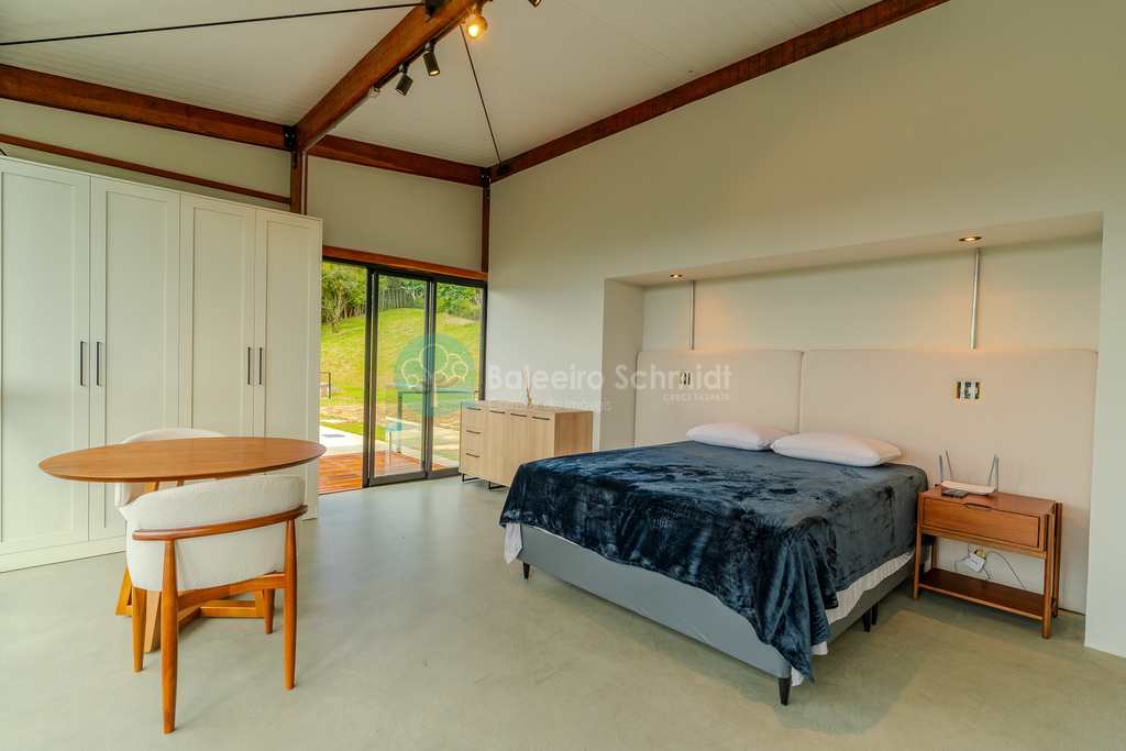 Casa de Condomínio em Santo Antônio do Pinhal, no bairro Condominio Country Club