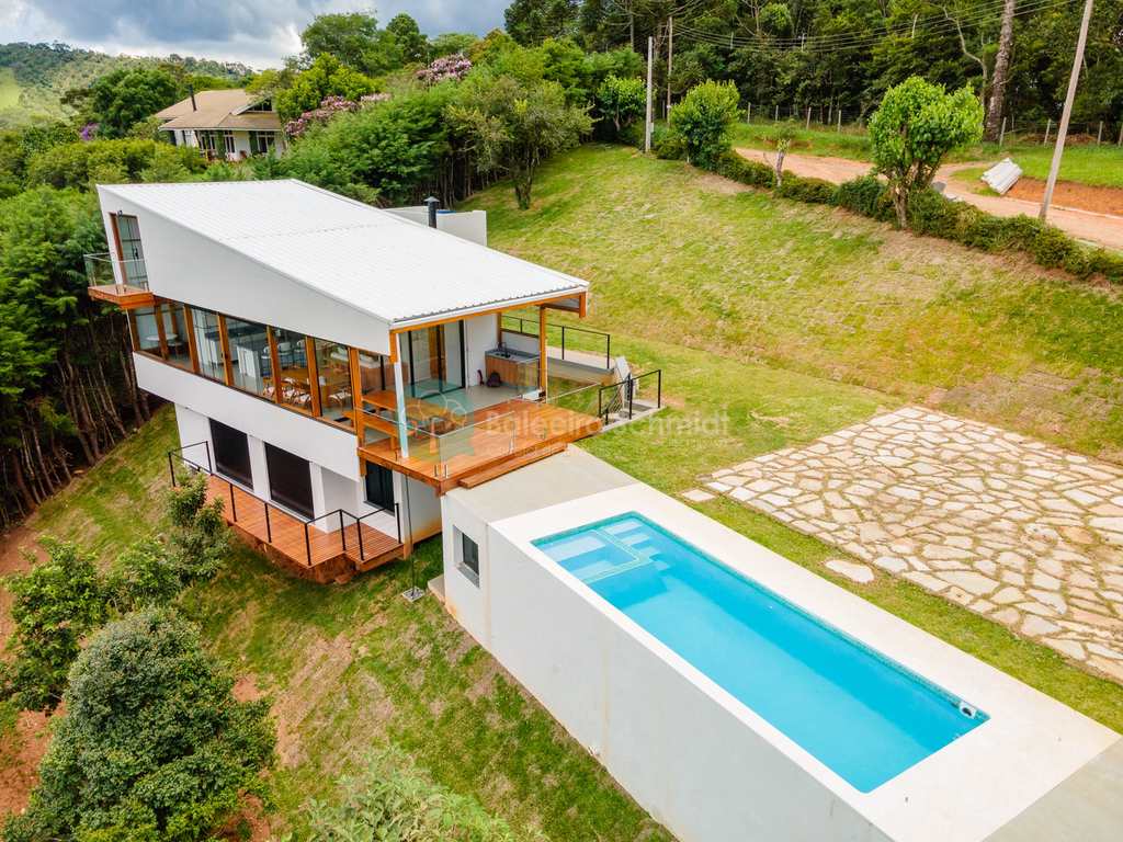 Casa de Condomínio em Santo Antônio do Pinhal, no bairro Condominio Country Club