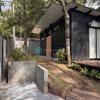 Casa em Santo Antônio do Pinhal, bairro Centro